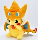 Peluche Picachu déguisé en Dracaufeu