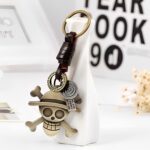 Porte-clés en cuir et acier inoxydable One Piece