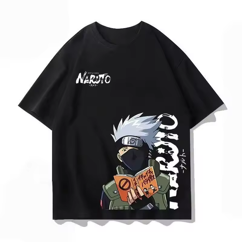 T-shirt noir Kakashi Hatake inspiré de son livre fétiche, style streetwear Naruto
